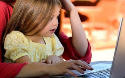 Strategie Digitali per Genitori: Navigare il Mondo Connesso con Consapevolezza
